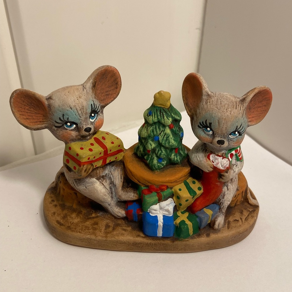MCM Vintage Mouse  Mice Couple at Christmas Holiday Figurine hand painted